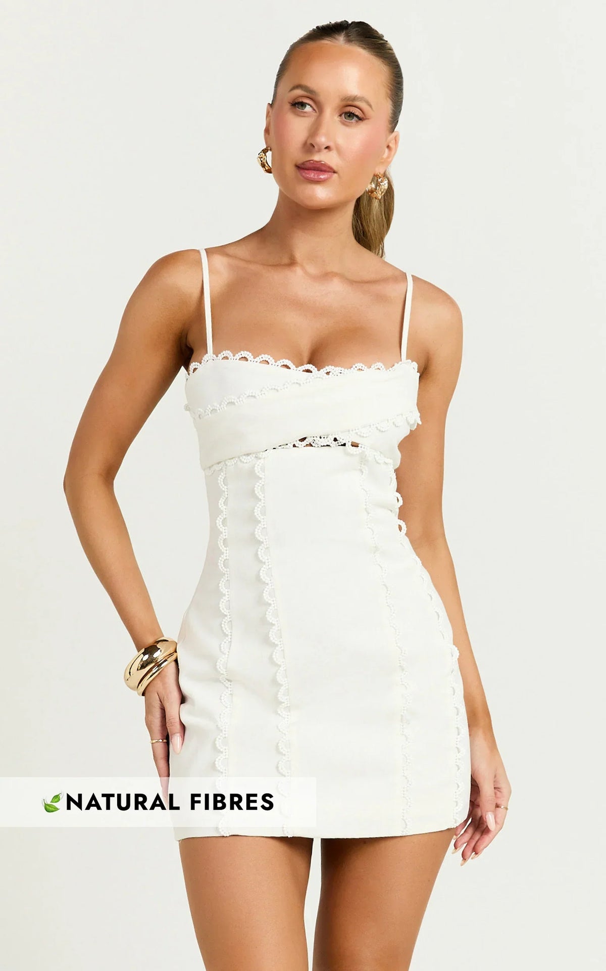 Gigi Mini Linen Blend Dress Sweetheart Tie Back Scallop Detail Dress in Off White